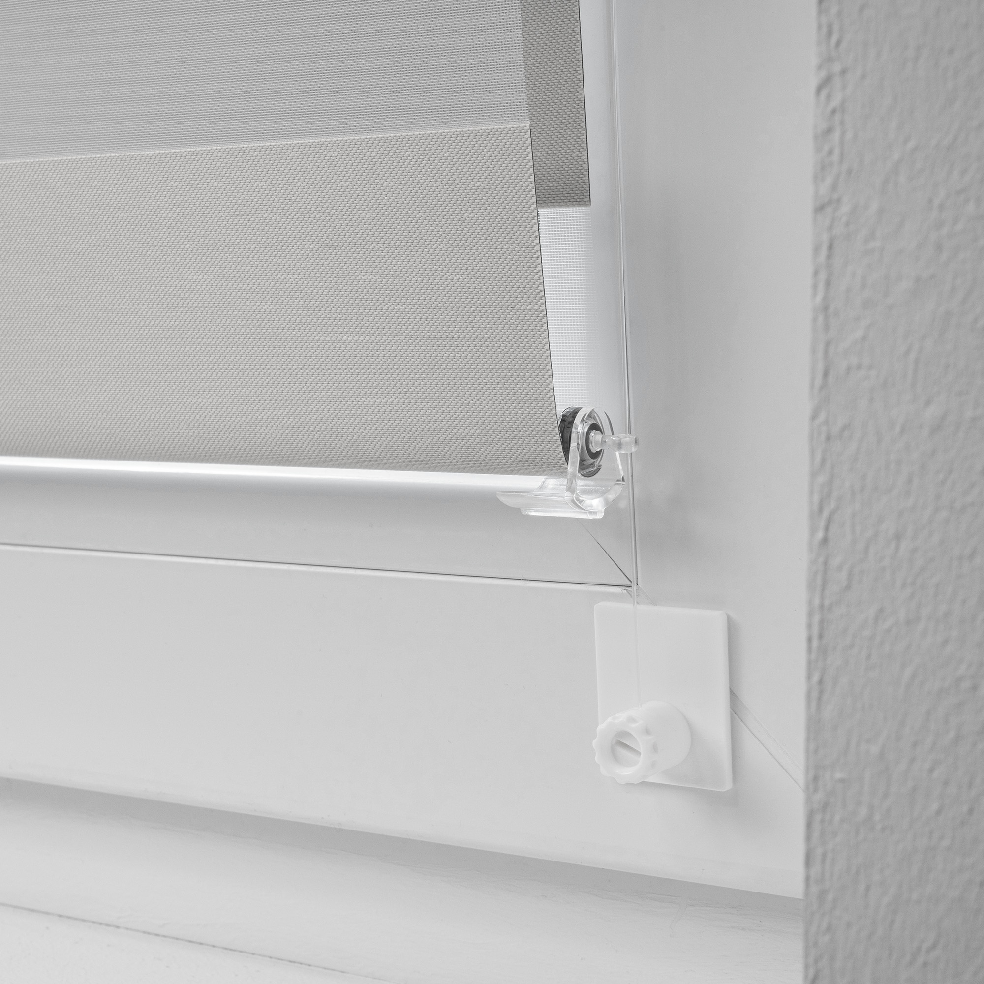 mit Seitenführung geklebt