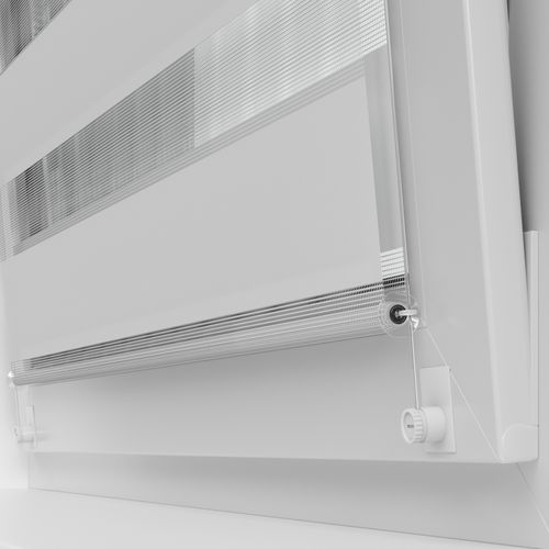 mit Seitenführung geklebt