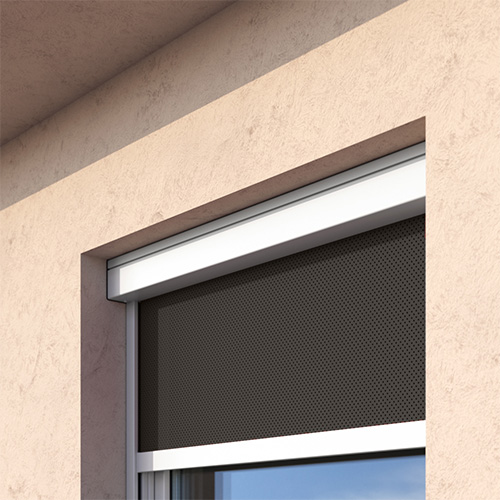 auf dem Fenster-/Türrahmen