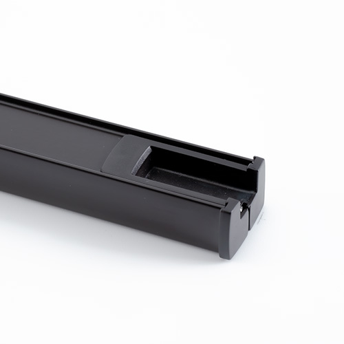 Schienen schwarz-braun matt (RAL 8022) / Kunststoffteile schwarz-braun